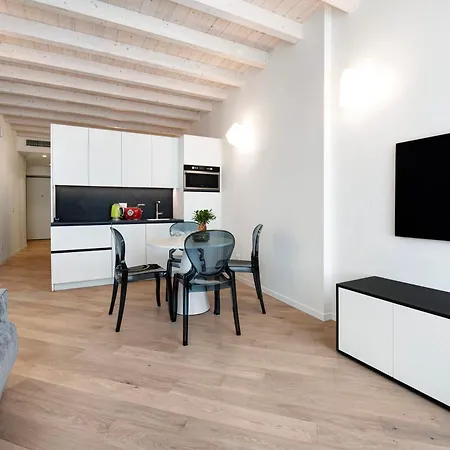 Aa Imbarcadero Appartement Salò