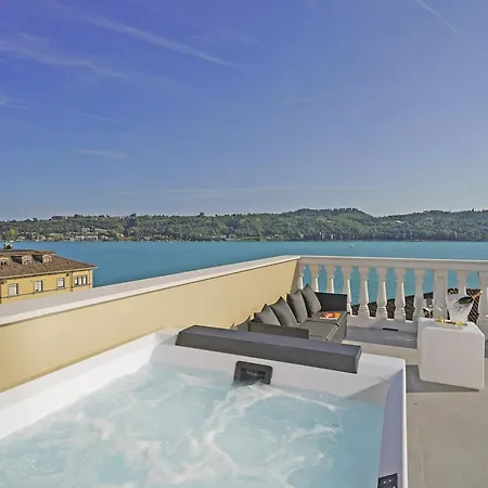 Aa Imbarcadero Appartement *