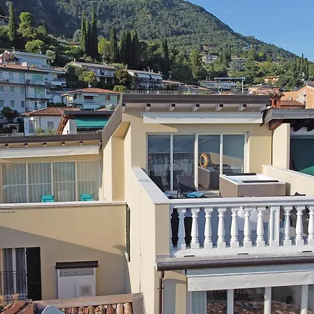 Aa Imbarcadero Appartement *